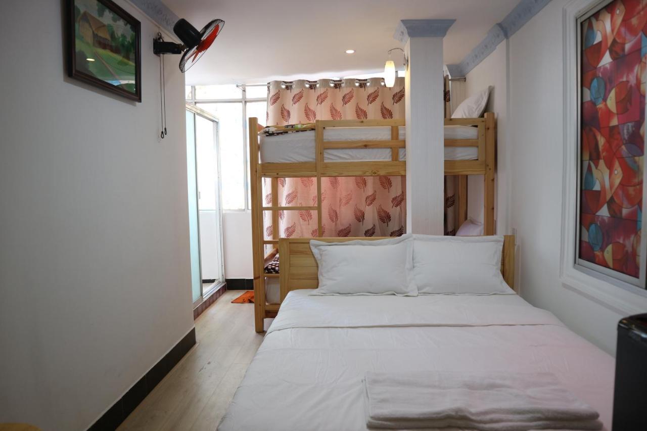 Loan Vo Hostel Ho-Chi-Minh-Stadt Exterior foto